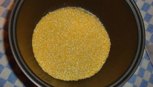 Кукурузная каша в мультиварке. Как варить кукурузную кашу в мультиварке