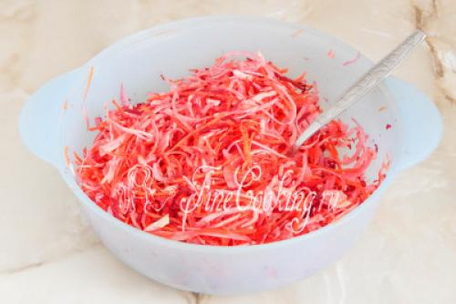 Салат Щетка с яблоком. Рецепт 1: салат Щетка (пошаговые фото)