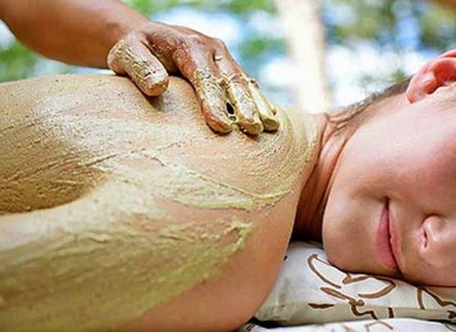 Обертывание черная глина горчица мед. Маски от целлюлита с горчицей и их механизм действия