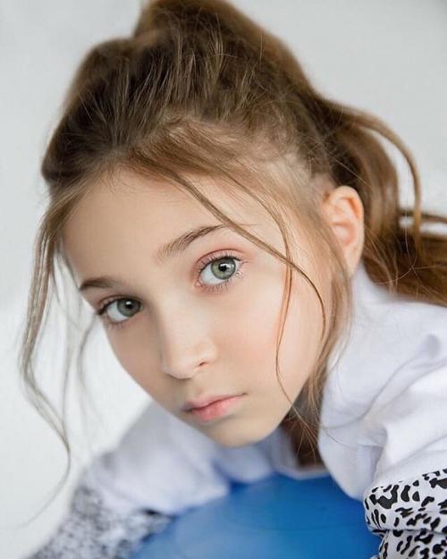 Повседневный макияж в школу. В школу 17 Повседневный макияж в школу. В школу 17