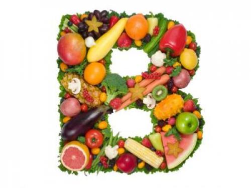 Рецепт от выпадения волос в домашних условиях с витаминами А и Е. Маска от выпадения волос с витаминами: особенности