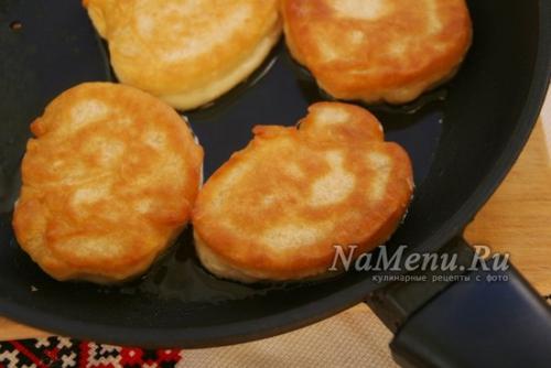 Оладьи на воде рецепт пышные без дрожжей без яиц.