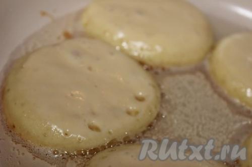 Пышные оладьи на сметане