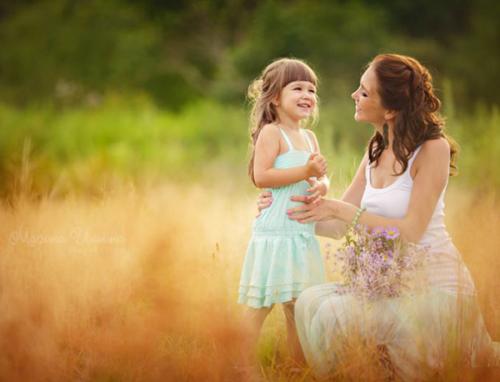 У меня есть дочка стих от мамы. Поздравление на день рождения