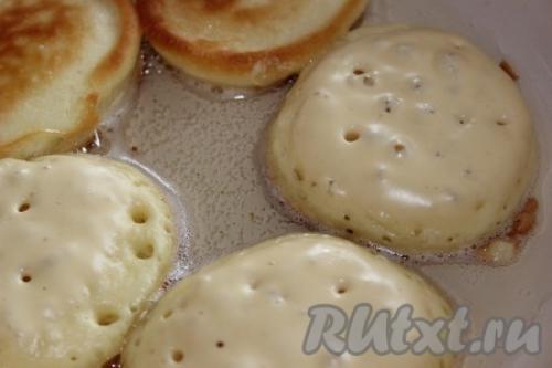 Пышные оладьи на сметане