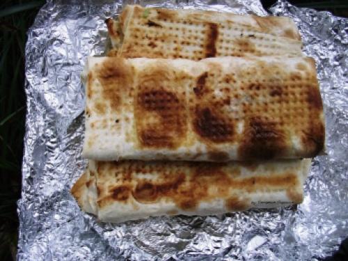 Лаваш на мангале закуска для пикника. Лаваш на мангале — закуска для пикника