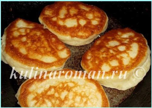 Оладьи на молоке пышные.