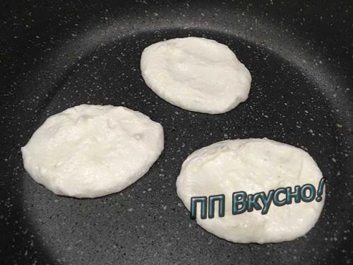 Рецепт сырников пп. Простой рецепт пп-сырников на сковороде