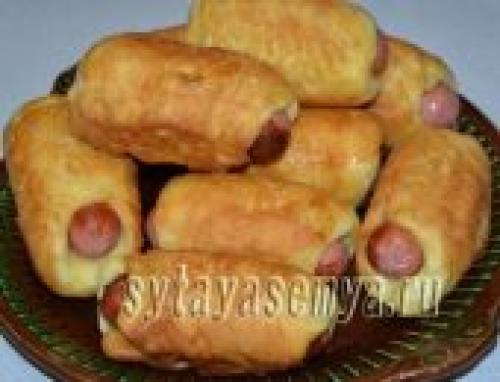 Жареные сосиски в тесте на сковороде рецепт. Сосиски в тесте жареные на сковороде