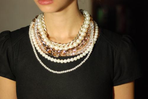 Как носить жемчуг в паре. Как правильно носить жемчуг