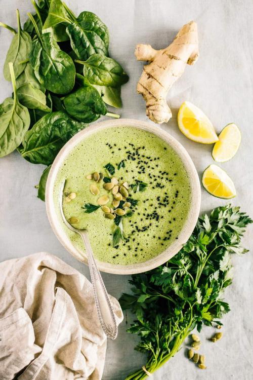 Сыроедческие супы. Сыроедческий Шпинатный Суп