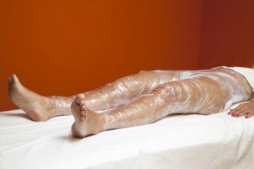 Жиросжигающие обертывания на ночь. Как работает пищевая пленка для похудения оставленная на ночь