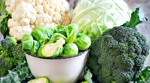 Салат для очищения печени. Зелень и овощи