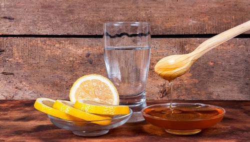 Мед натощак. Польза меда с водой, натощак по утрам для крепкого здоровья