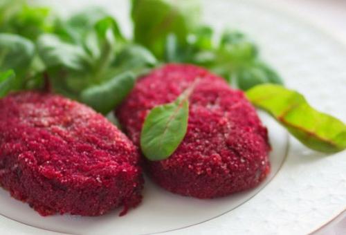 Чем заменить мясо по вкусу. 10 продуктов, которые с успехом заменяют мясо