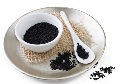 От масла черного тмина поправляются. Масло черного тмина для похудения