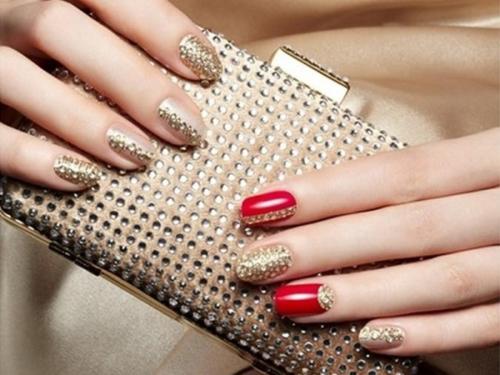 Макияж под пудровое платье. 7 роскошных вечерних образов в пудровых тонах, которые так и хочется надеть 25 Макияж под пудровое платье. 7 роскошных вечерних образов в пудровых тонах, которые так и хочется надеть 25