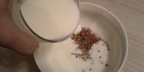 Гречка с кефиром пропорции. Чем полезна гречка с кефиром для похудения