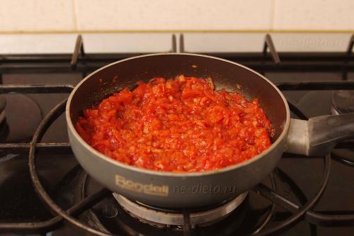 Тушеная квашеная капуста. Как приготовить тушеную квашеную капусту — рецепт классический из кислой капусты с пошаговыми фото