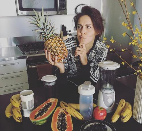 Вегетарианцы знаменитости. Звезды мяса не едят: знаменитые российские вегетарианцы