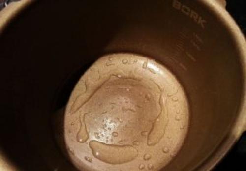 Тушеная квашеная капуста. 5 лучших рецептов приготовления тушеной квашеной капусты