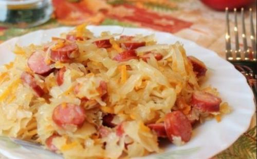 Тушеная квашеная капуста. 5 лучших рецептов приготовления тушеной квашеной капусты