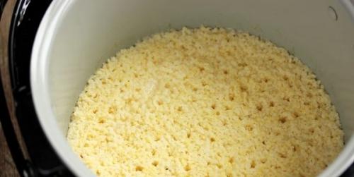 Пшенная каша при похудении. Химический состав, калорийность и полезные свойства