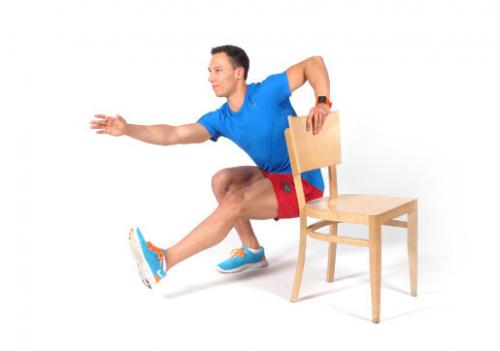 Приседания у двери. Приседания пистолет, как быстро научиться выполнять самый сложный вид приседаний.