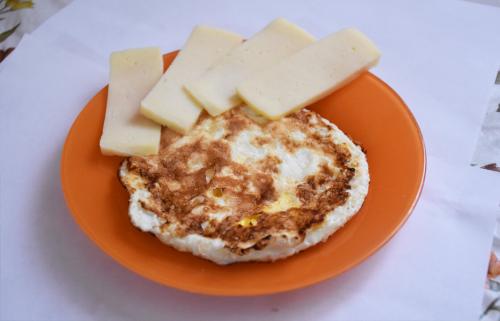 Можно ли есть голландский сыр на диете. Можно ли есть сыр при похудении