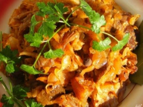 Можно ли есть тушеную капусту при похудении. Тушеная капуста: низкокалорийные рецепты для диеты 14 Можно ли есть тушеную капусту при похудении. Тушеная капуста: низкокалорийные рецепты для диеты 14