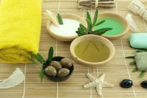 Оливковое масло для лица от прыщей. Универсальный способ борьбы с дефектами кожи