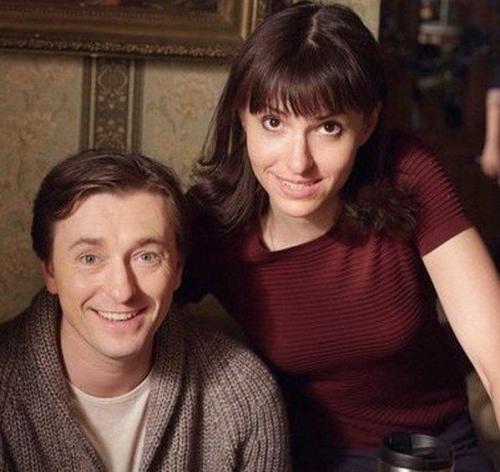 Евгений Миронов слухи. Слухи про Евгения Миронова
и фото Сергея Безрукова и его Анны