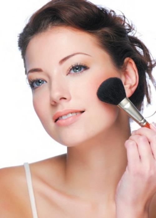 Как сделать естественный макияж в домашних условиях 07 Как сделать естественный макияж в домашних условиях 07