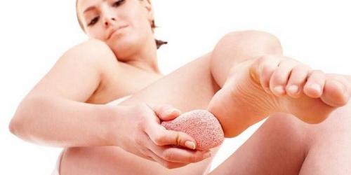 Как вывести сухой мозоль на мизинце ноги. Как удалить сухую мозоль самостоятельно