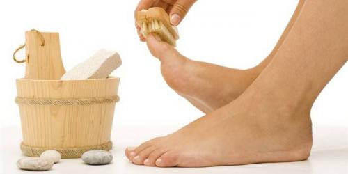 Как вывести сухой мозоль на мизинце ноги. Как удалить сухую мозоль самостоятельно