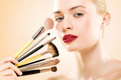 Кисть для нанесения пудры. Кисть для пудры 06 Кисть для нанесения пудры. Кисть для пудры 06