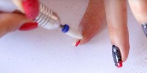 Как снять гель с ногтей без спиливания. Способ № 3 Удаление гель-лака с нарощенных ногтей с помощью фрезы или пилки