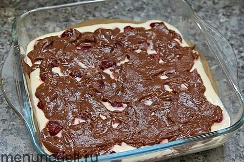 Шоколадно-творожный пирог с вишней. Шоколадно-творожный пирог с вишней