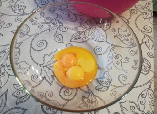 Шарлотка в мультиварке с содой. Пышная шарлотка в мультиварке с яблоками — классический рецепт