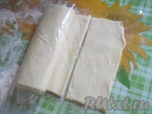 Пирожки из слоеного теста с колбасным сыром. Пирожки из слоеного теста с сыром и колбасой