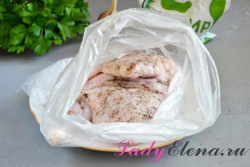 Маринованная курица в кефире. Курица в кефире в духовке