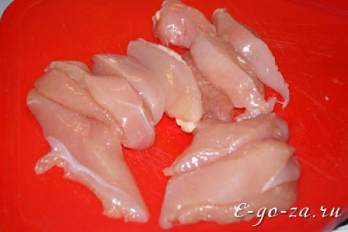 Куриная грудка маринованная в кефире. 