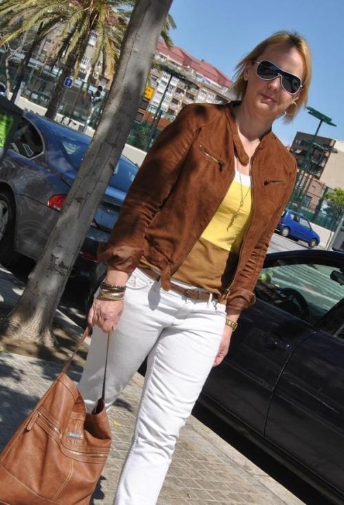 Кожаные куртки для женщин 50 лет. Материал