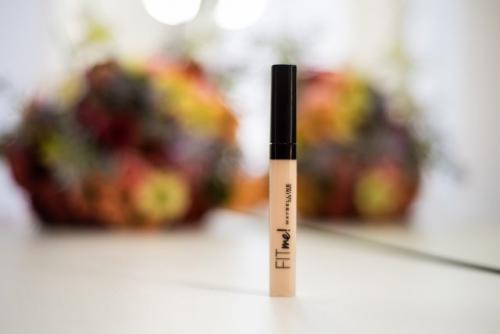 Как убрать тёмные круги под глазами с помощью косметики. Круги ада: учимся маскировать синяки под глазами