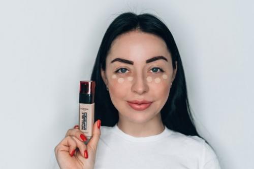 Как убрать тёмные круги под глазами с помощью косметики. Круги ада: учимся маскировать синяки под глазами