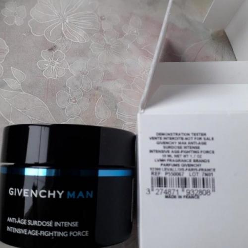 Косметика от мешков под глазами. Средство от мешков под глазами для мужчин и женщин