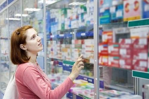 Лечебный крем для рук от трещин. Аптечные средства