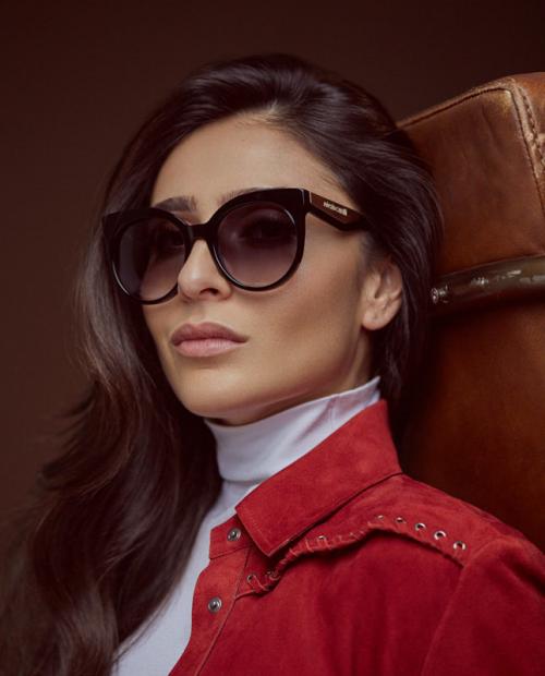 Тамуна Циклаури дочь. В специальном проекте Vogue и Roberto Cavalli Eyewear