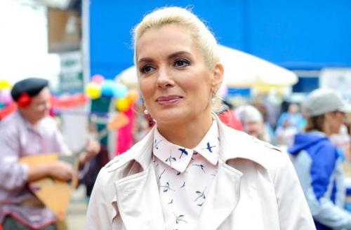 Некрасивые певицы России. 8 самых некрасивых актрис России 10