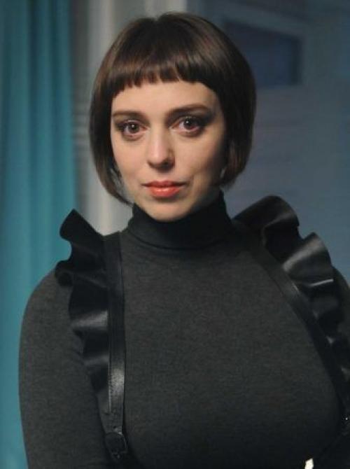 Некрасивые певицы России. 8 самых некрасивых актрис России 05